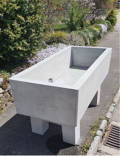 Brunnentrog Waschbecken Mit Spezial Sockel, Konisch